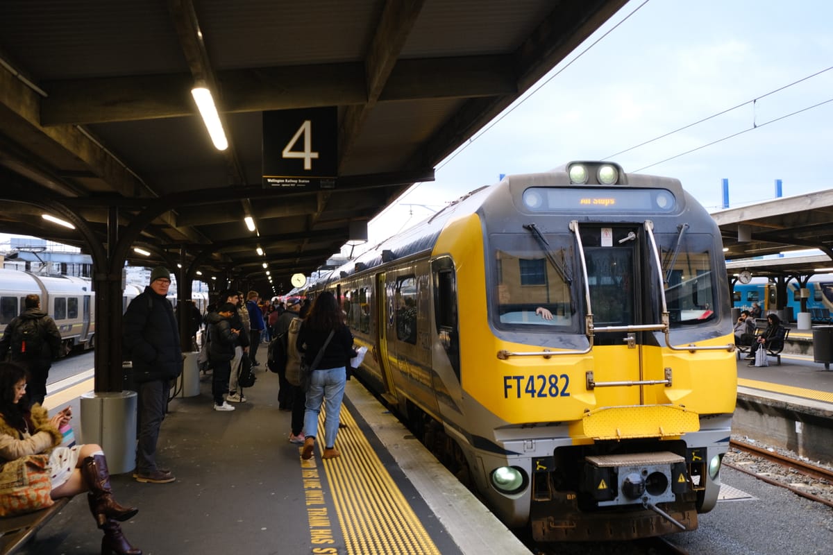 LGOIMA: Metlink daily rail patronage from 2018 to August 2025